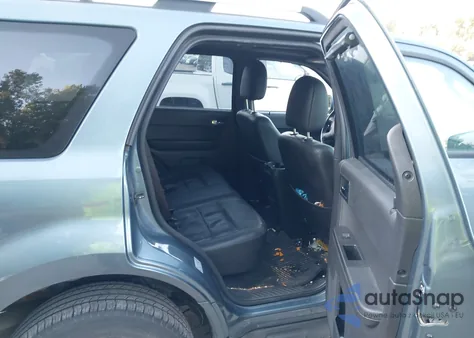 2012 Ford Escape Limited z USA, uszkodzony, nr VIN 1FMCU9EG7CKC80029